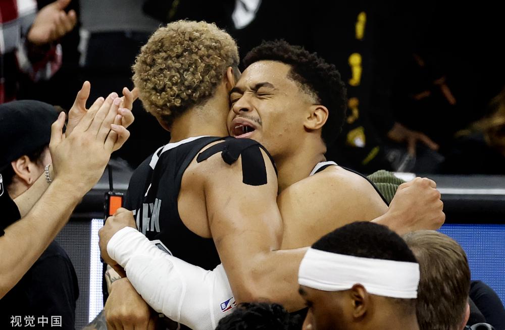 留下自己的 留下自己的