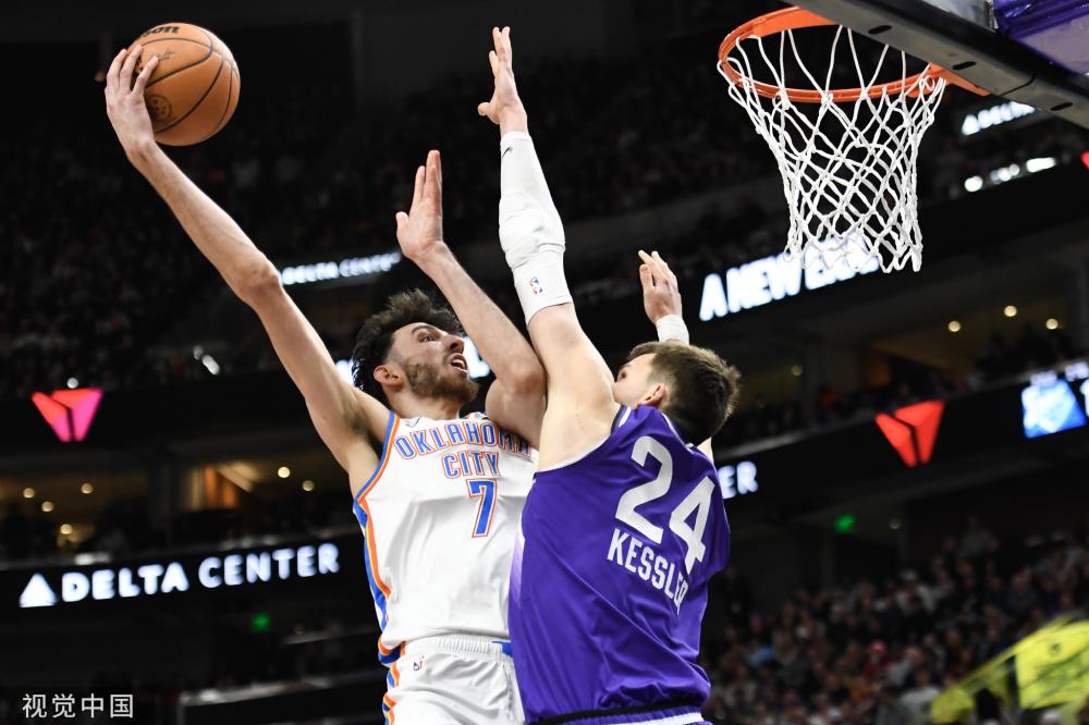 把注意力集 把注意力集