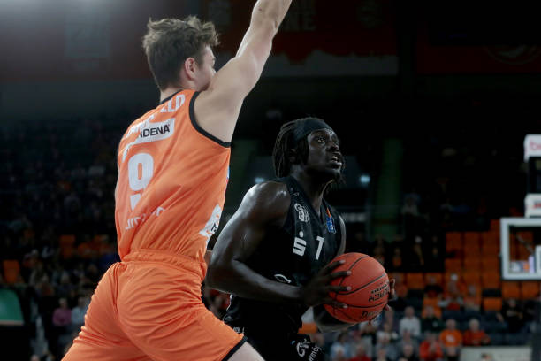 供技战术储 供技战术储